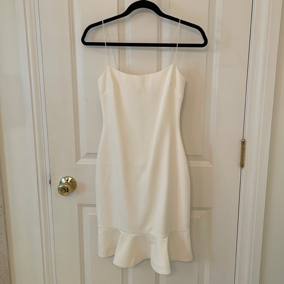 Likely banks dress in white never worn - Picture 1 of 1